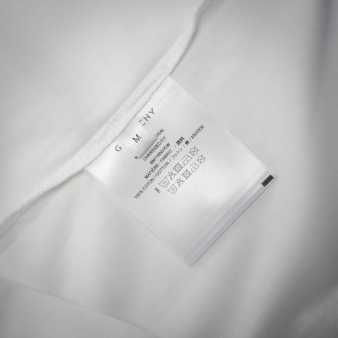 Gy 2025ss T-Shirt mit Bruststickerei