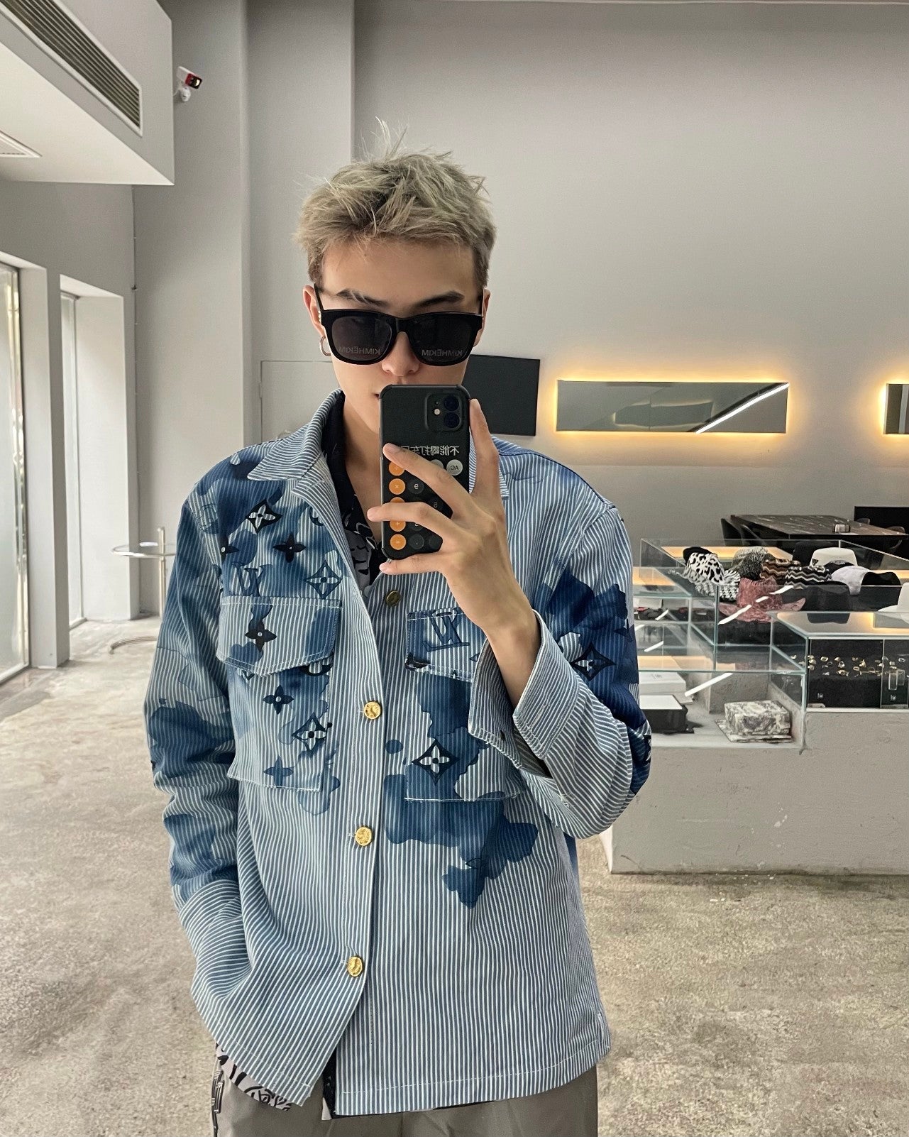 1V Ink pattern denim jacket