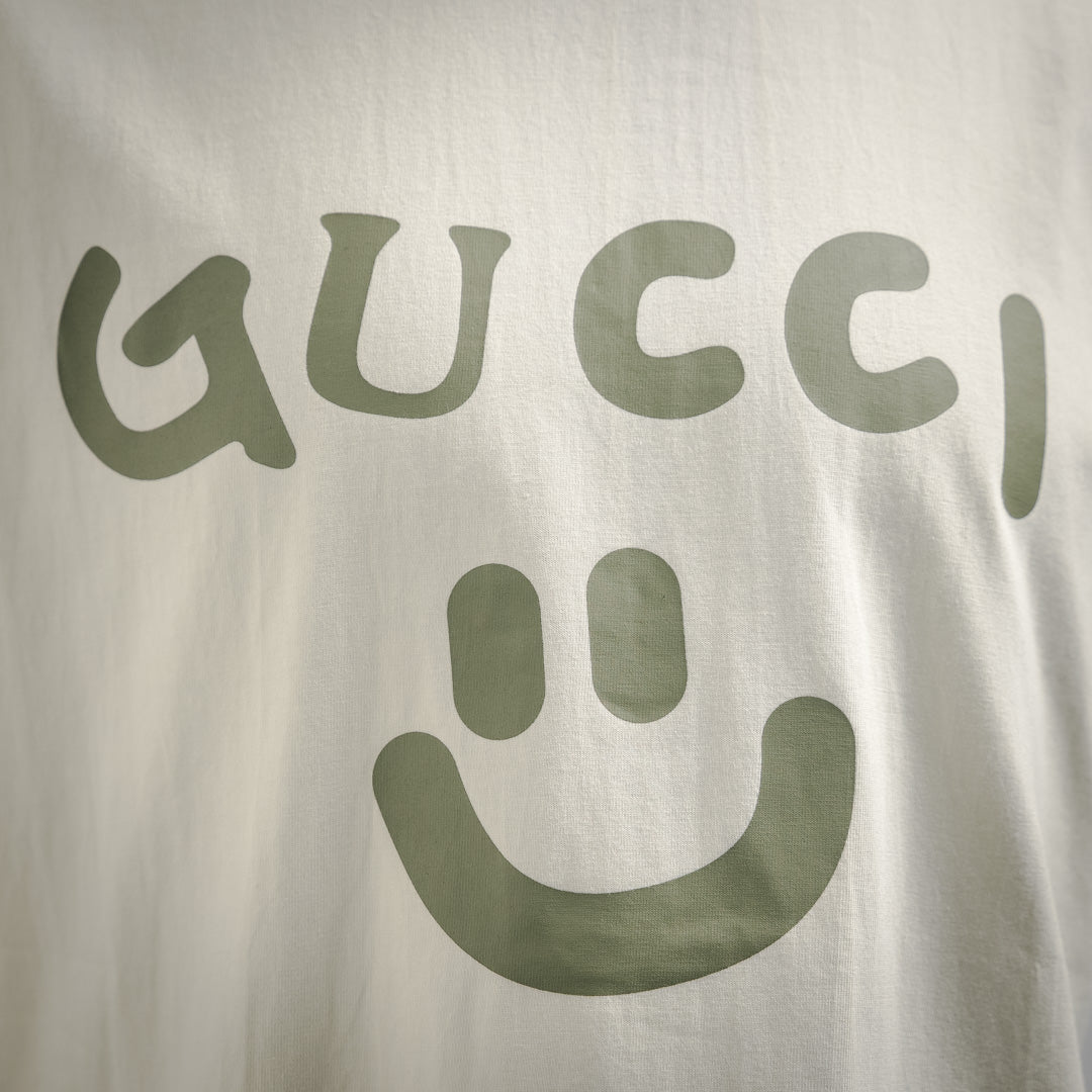 G Smiley Gesicht bedrucktes T-Shirt