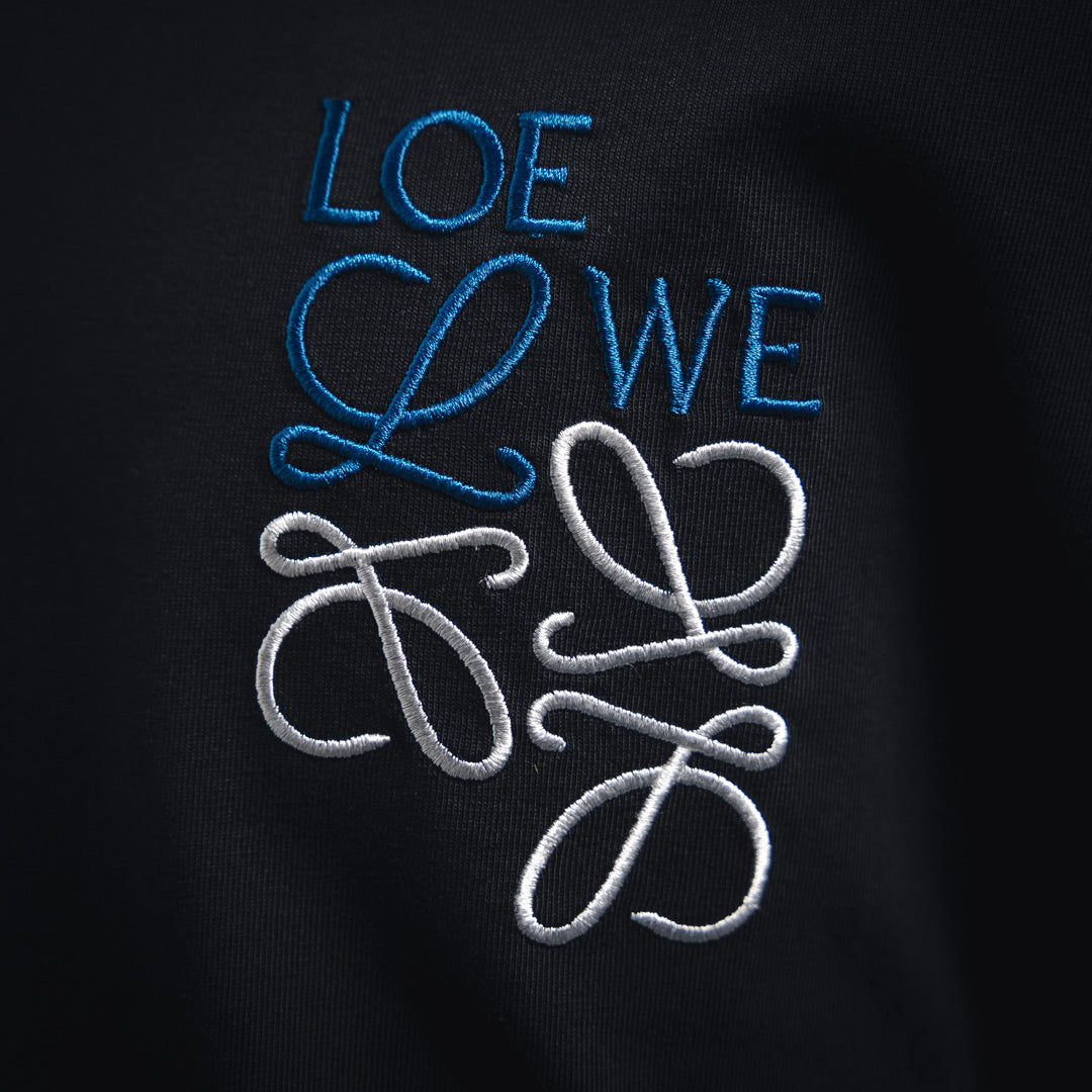 Le klassisches Logo besticktes Kurzarm-Shirt