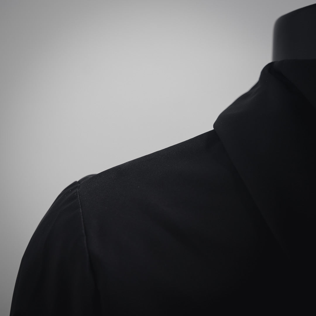 Mo 2025SS Small logo pocket hooded jacket