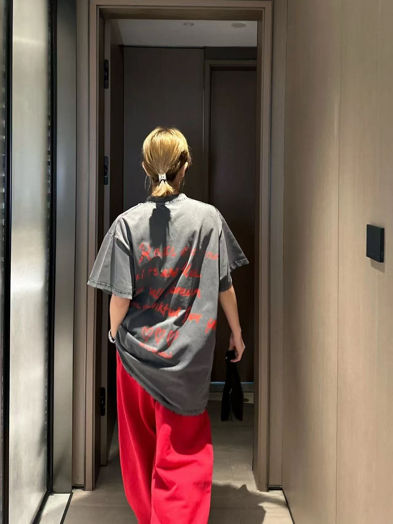 B 2025ss new love graffiti T-shirt