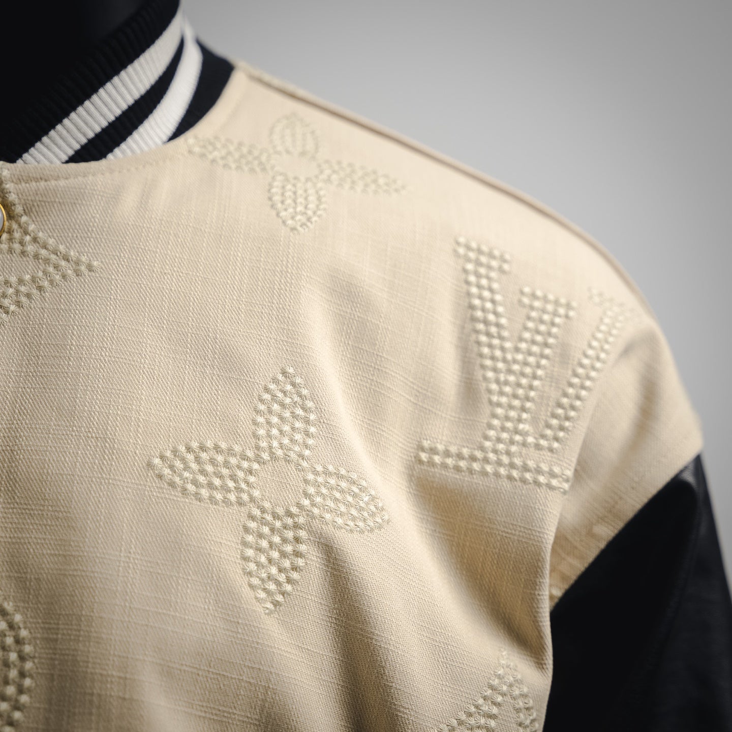 1V Pearl button baseball jacket