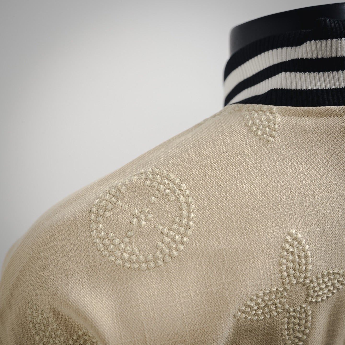 1V Pearl button baseball jacket