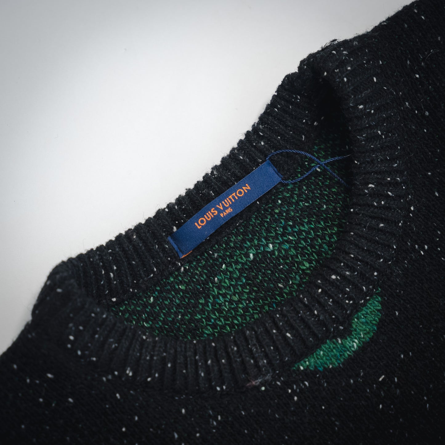 1V 24FW logo jacquard round neck sweater