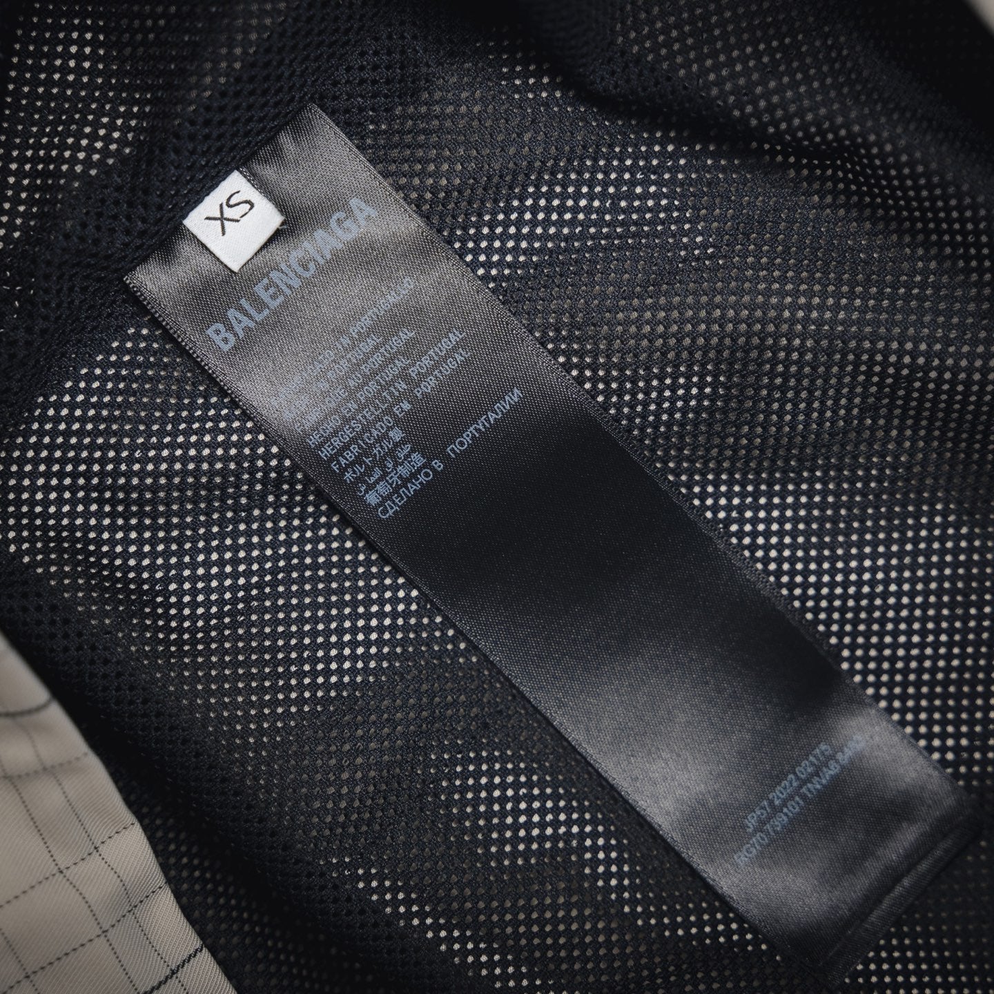 B Bestickter Stehkragen-Halb-Reißverschluss-Plaid-Jacke