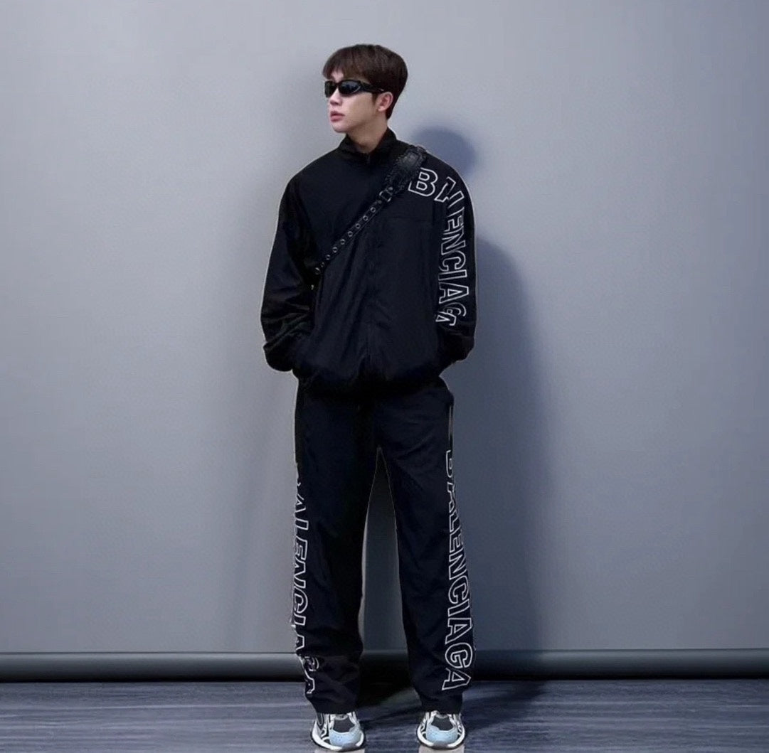 B Embroidered logo sports suit jacket
