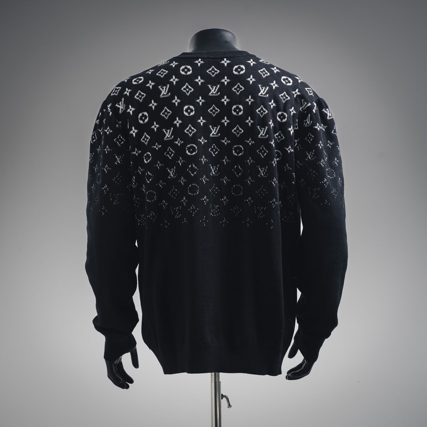 1V 24FW Starry Sky Gradient Round Neck Sweater