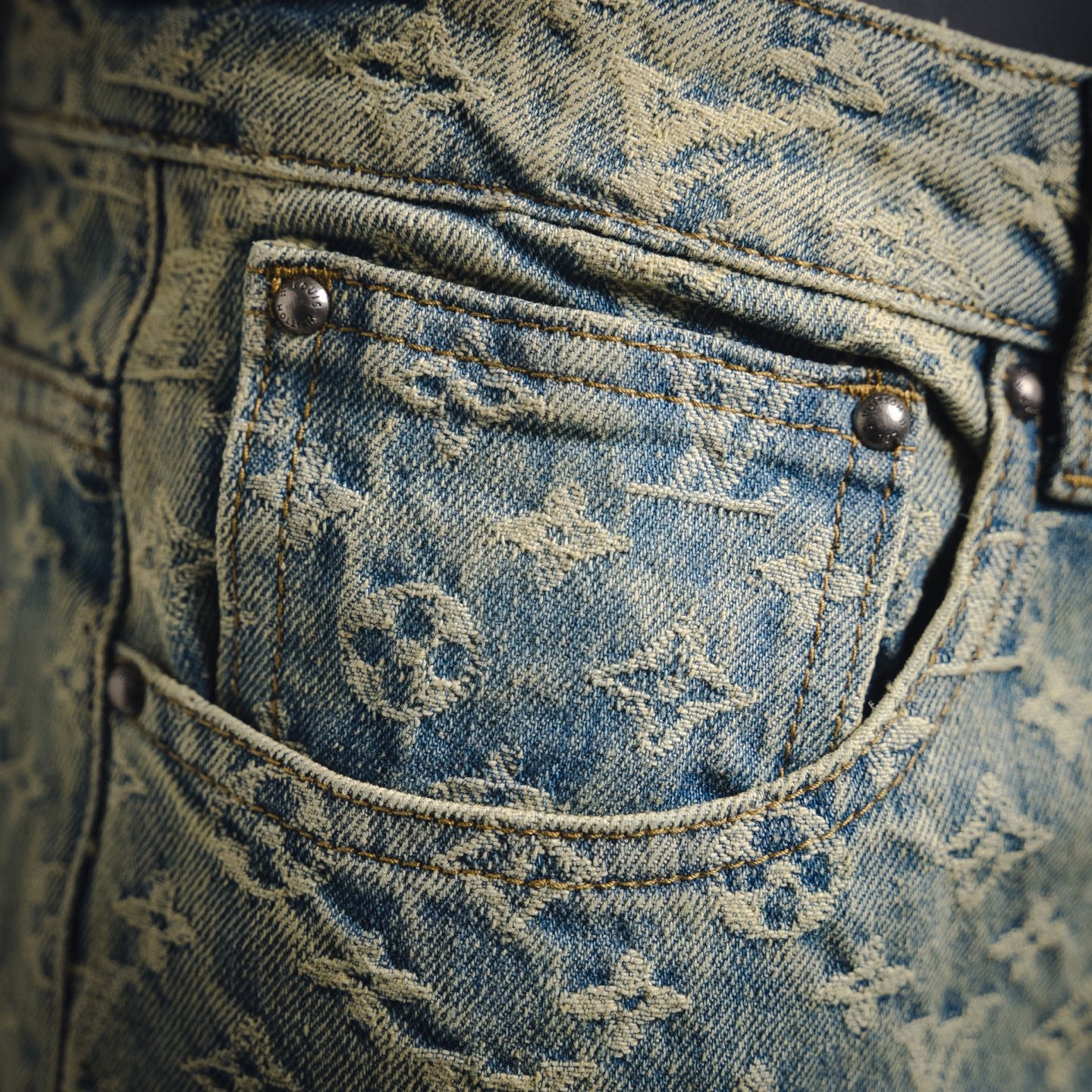 1V Jacquard straight washed jeans