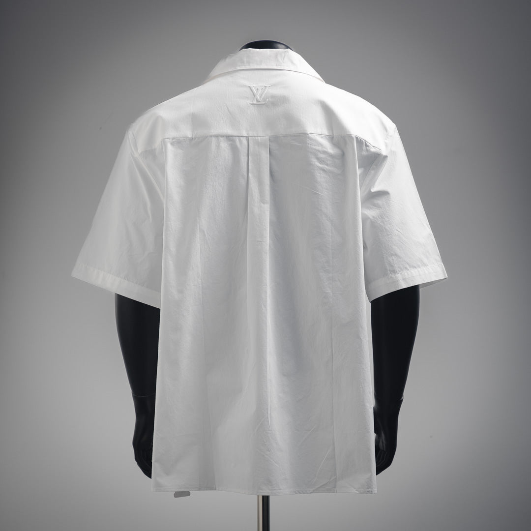 1V Embossed short-sleeved shirt