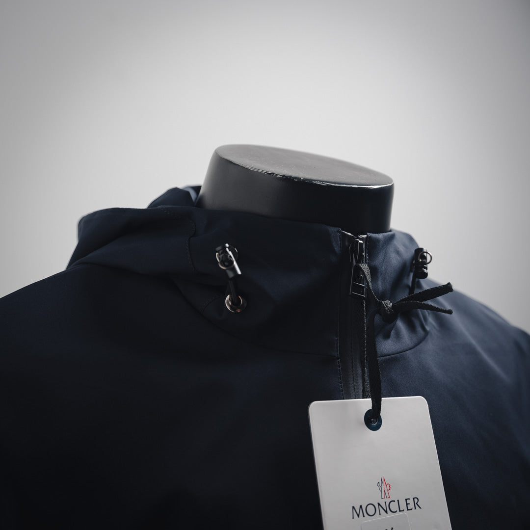 Mo 2025SS Small logo pocket hooded jacket