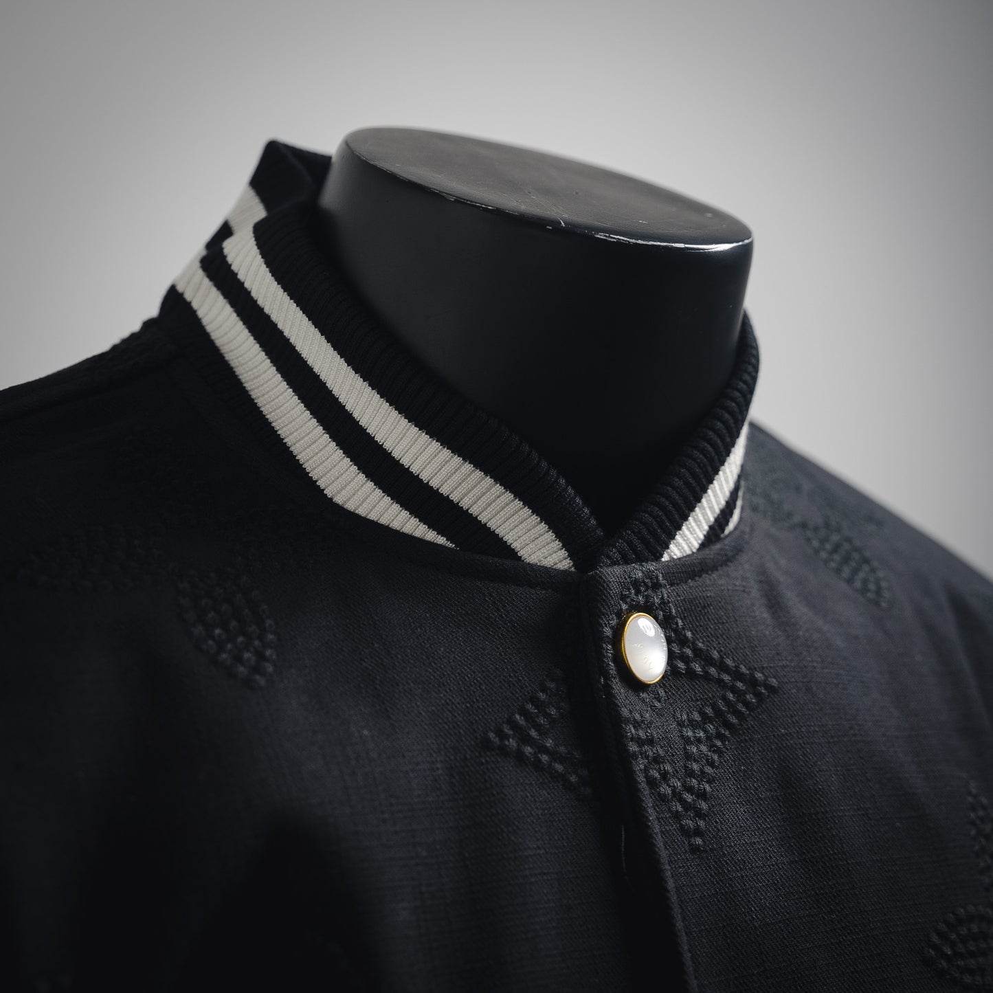 1V Pearl button baseball jacket