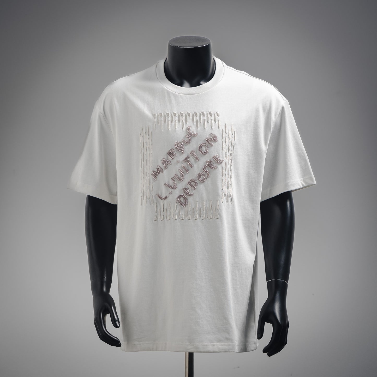 1V Embroidered Signature Cotton T-Shirt