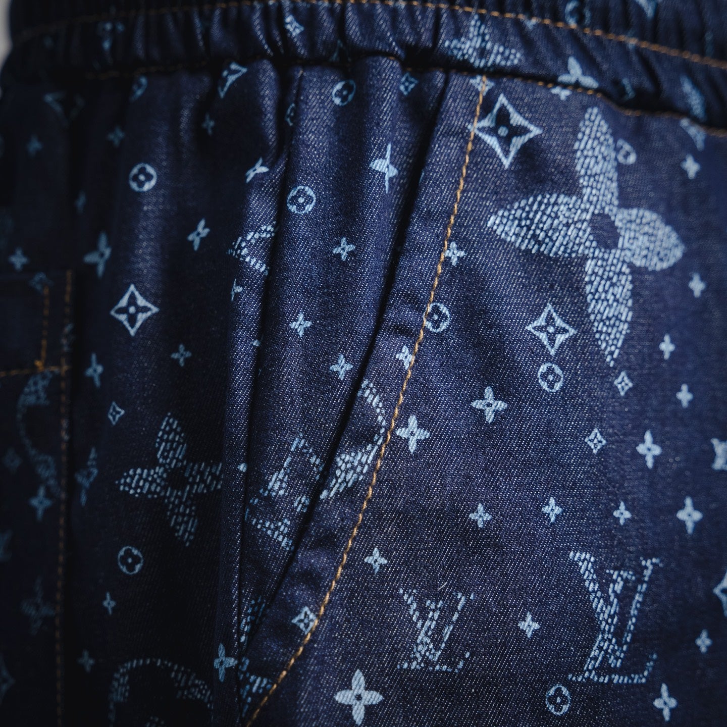1V 2025 Print Denim Shorts