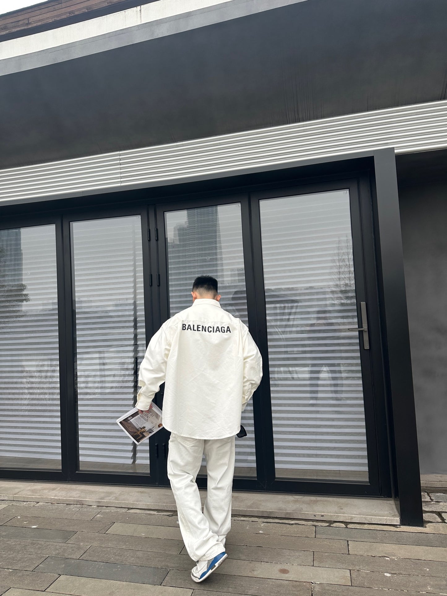 B Letter printed long-sleeved shirt