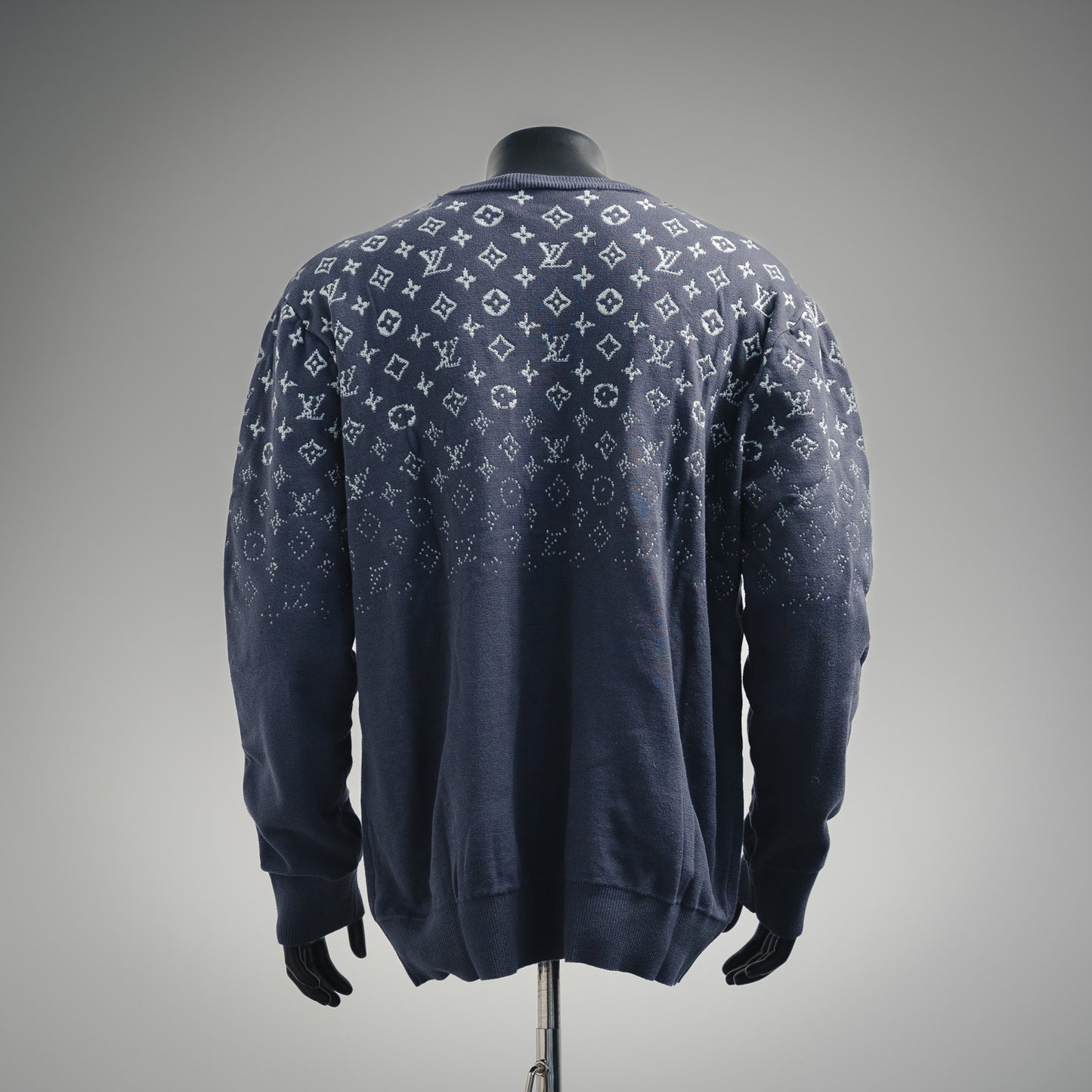 1V 24FW Starry Sky Gradient Round Neck Sweater