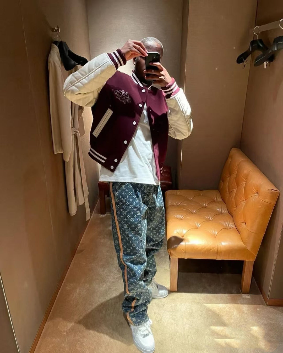 1V Jacquard side leather jeans