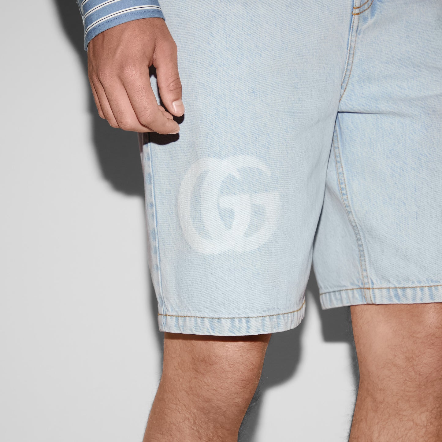 G 2025 Lasered denim shorts