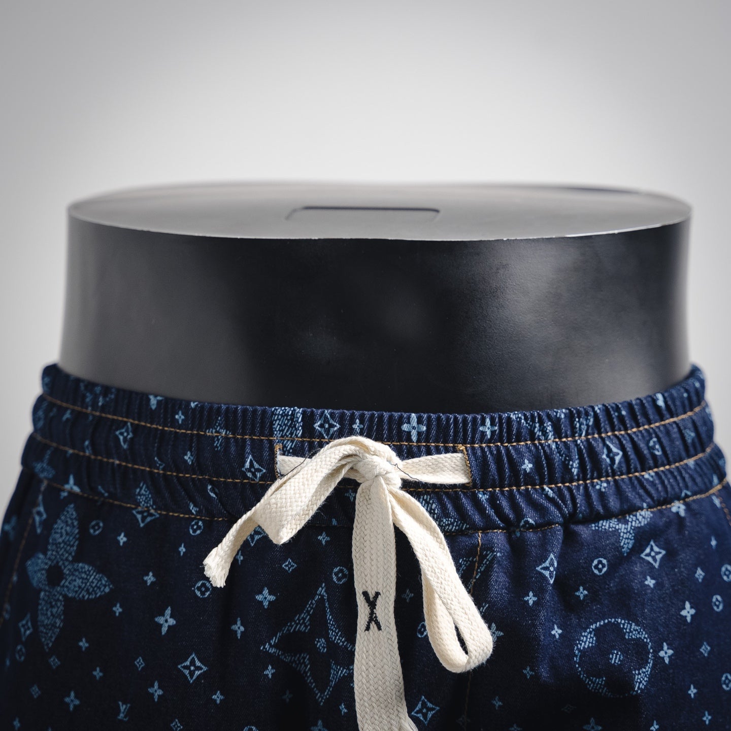 1V 2025 Print Denim Shorts