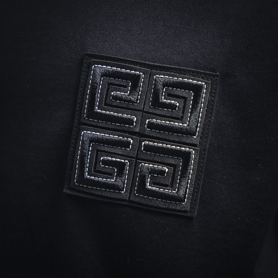 Gy 2025ss T-Shirt mit Bruststickerei