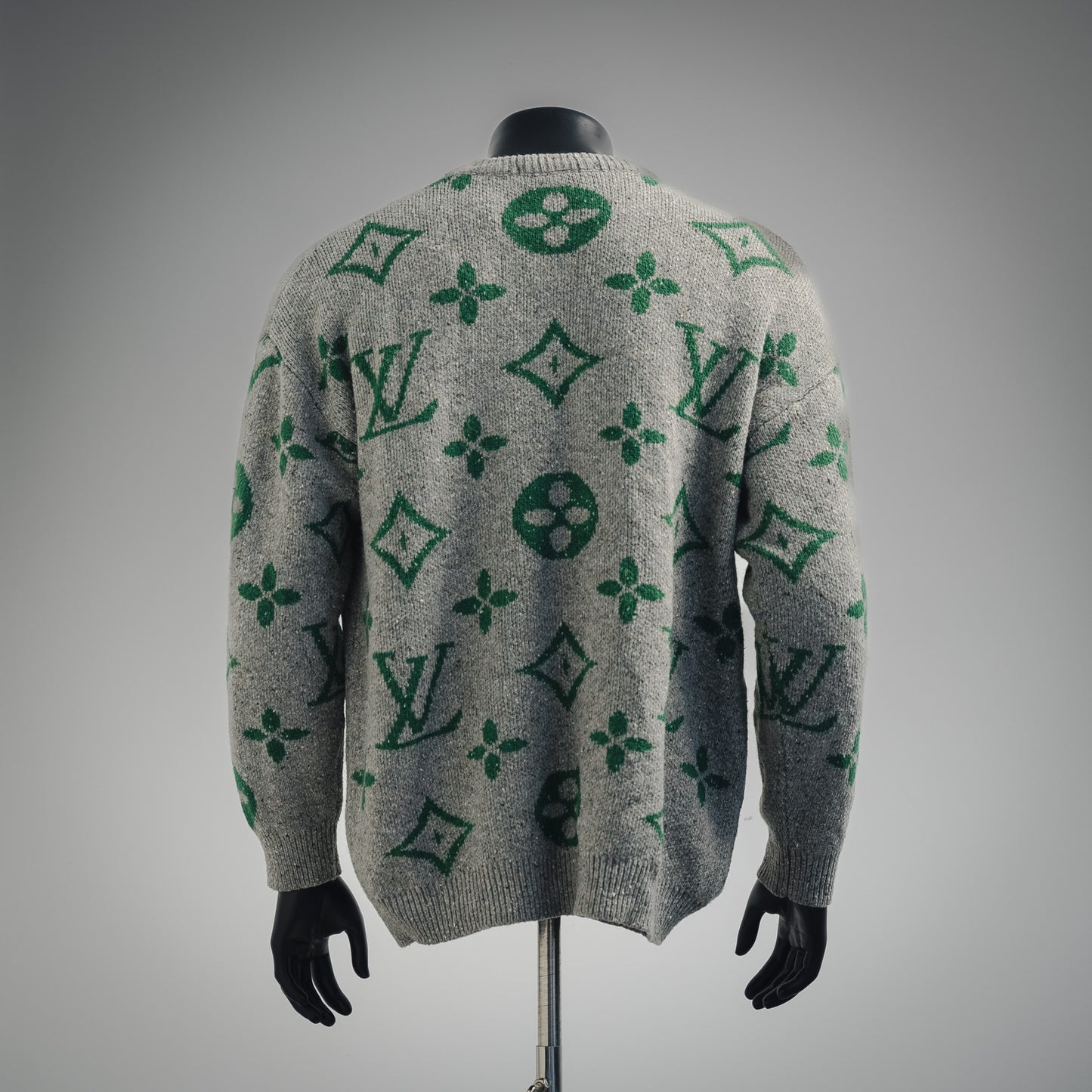 1V 24FW logo jacquard round neck sweater