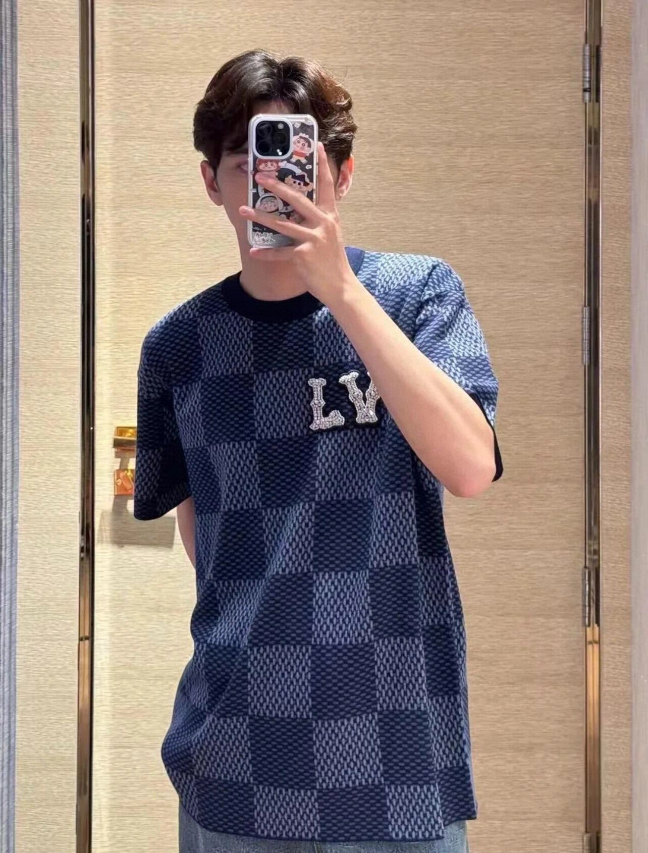 1V 2025ss new Pharrell chessboard T-shirt
