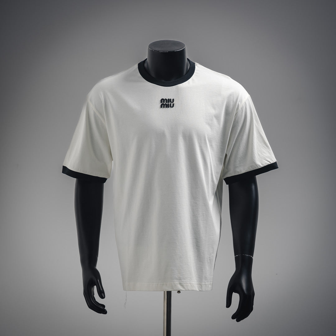 M Embroidered logo T-shirt