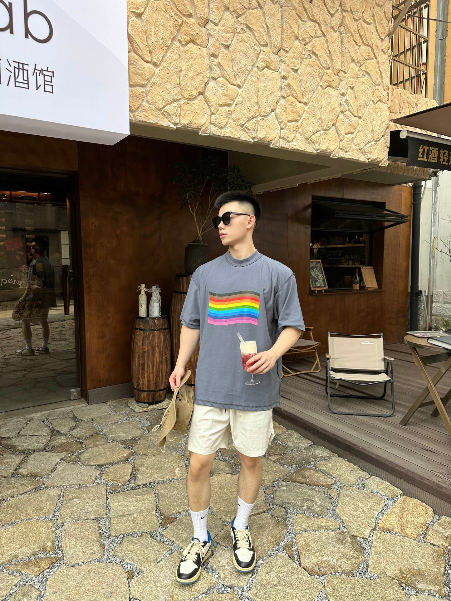 B Rainbow flag printed T-shirt
