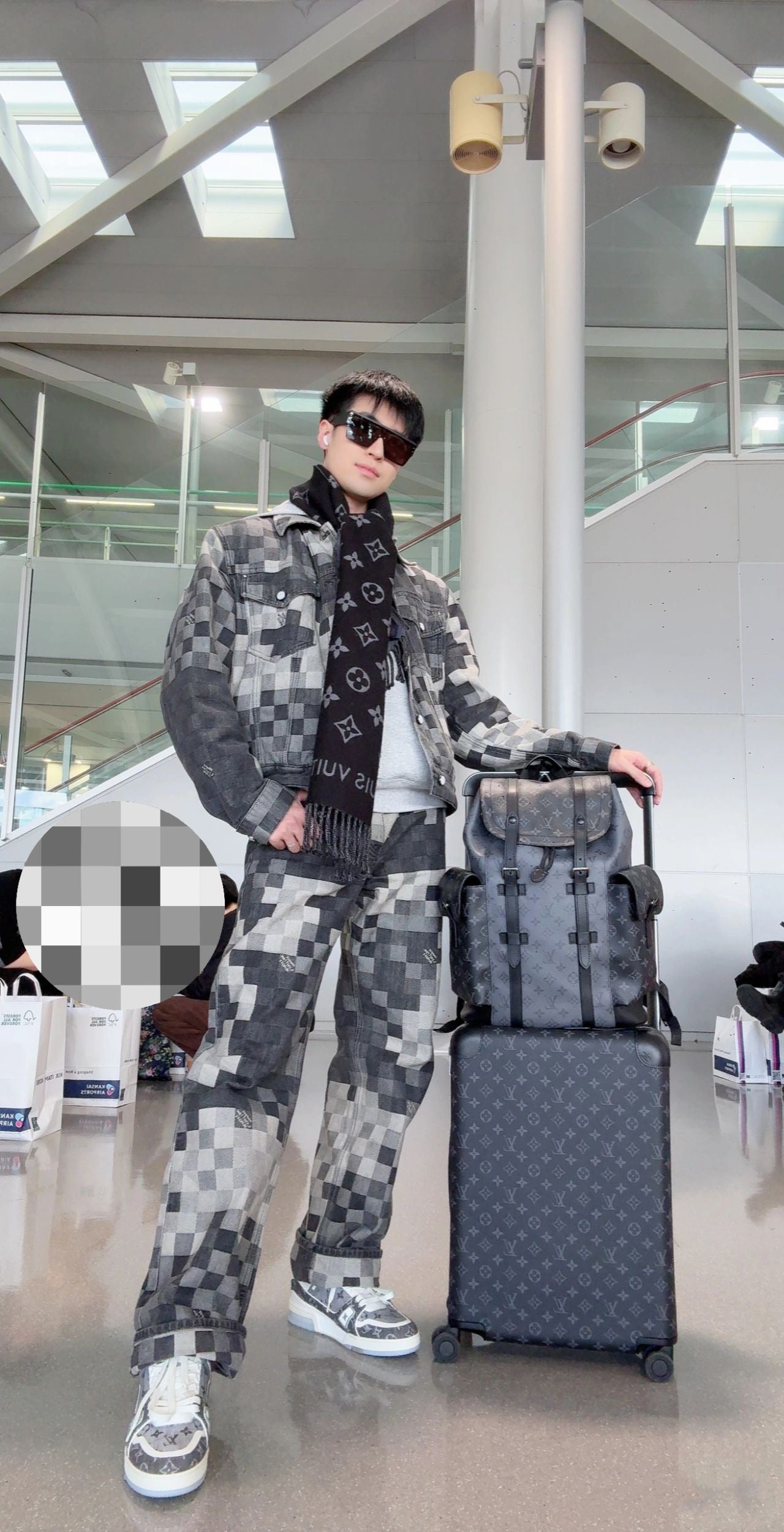 1V 2025FW Tessellated Mosaic Denim Jacket