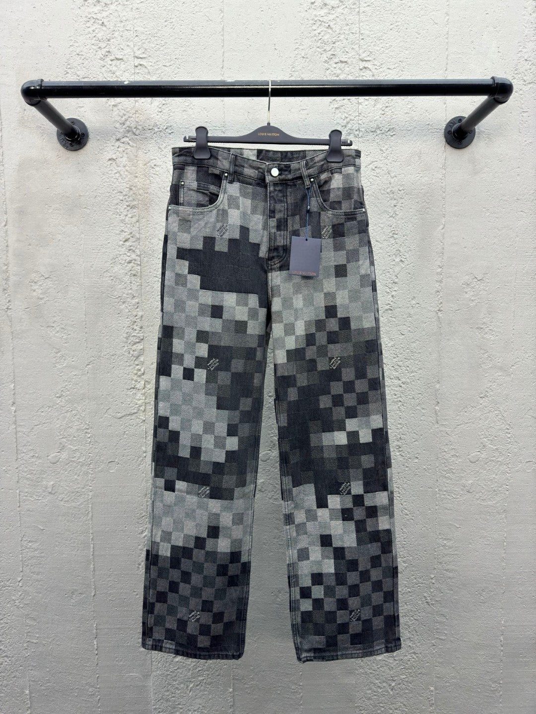 1V SS25 checkerboard mosaic jeans