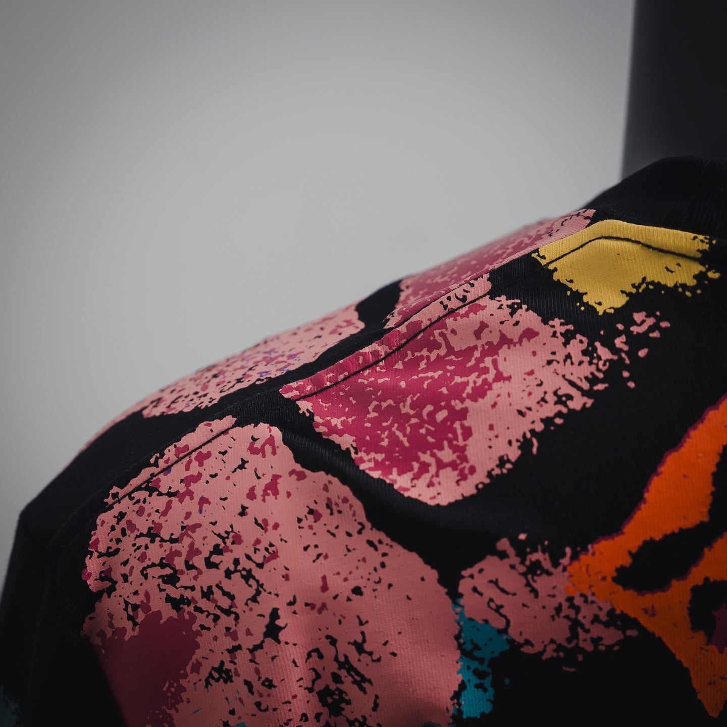1V 2025ss Colorful ink pattern T-shirt