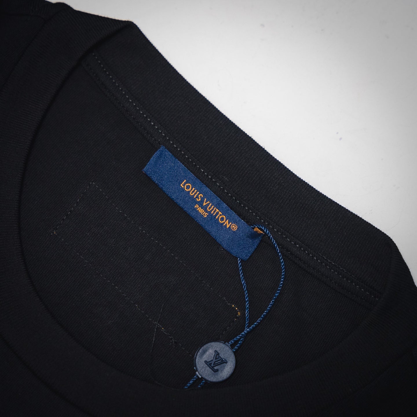 1V Embroidered Signature Cotton T-Shirt