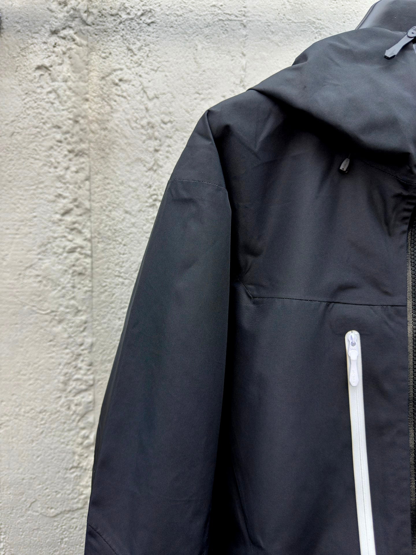 A Alpha SV 6 Hardshell Sweatshirt Black