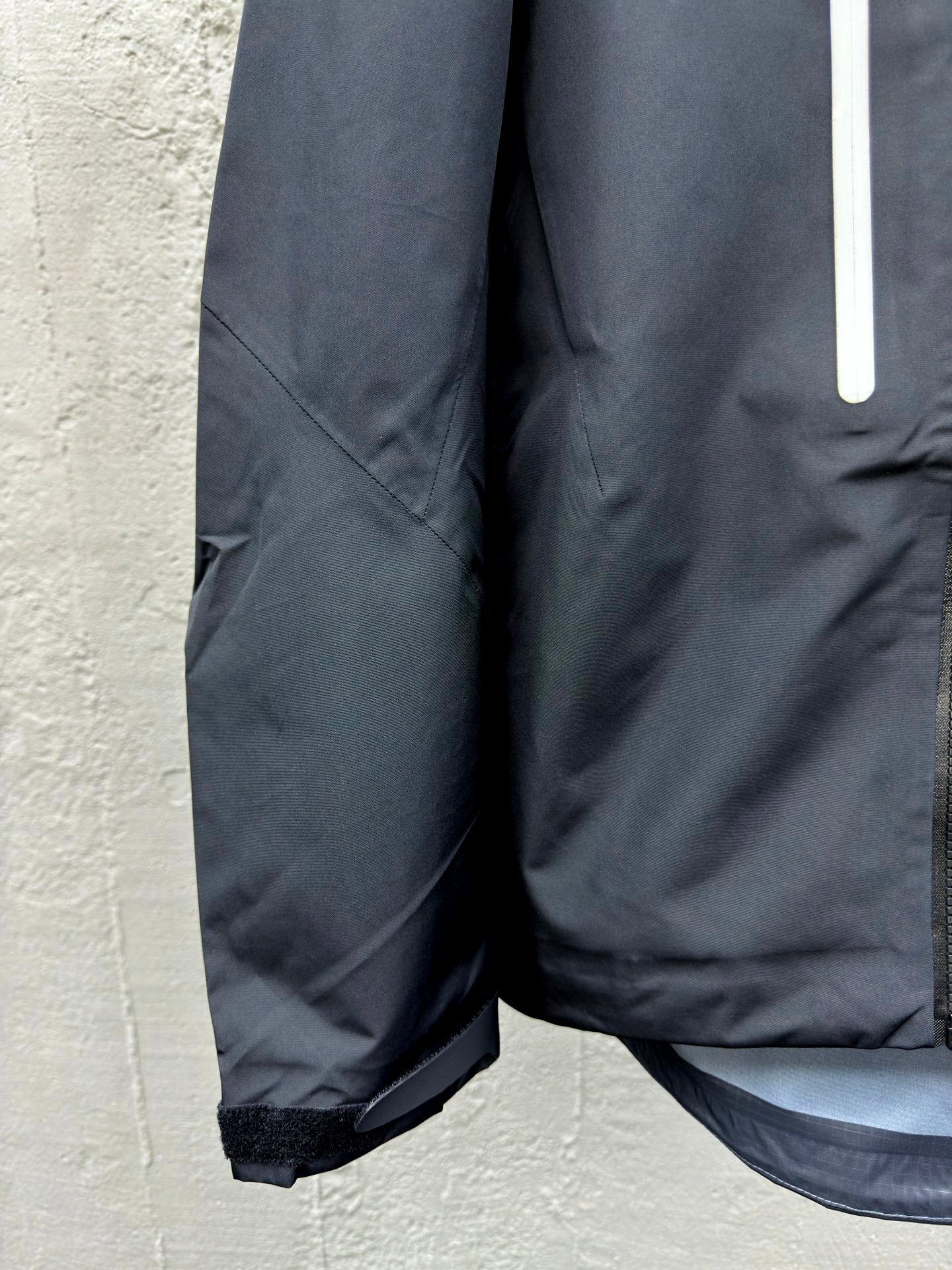 A Alpha SV 6 Hardshell Sweatshirt Black