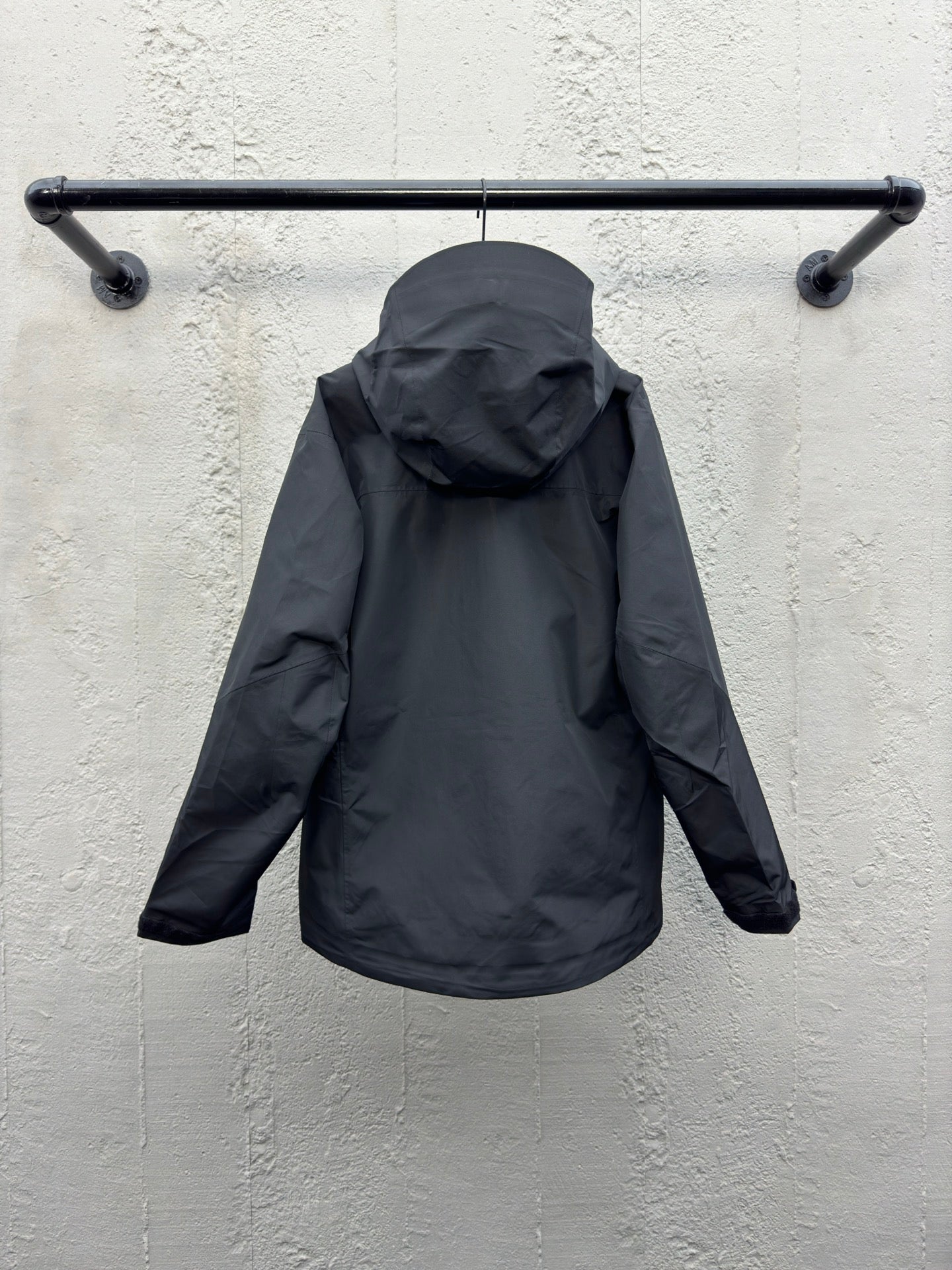 A Alpha SV 6 Hardshell Sweatshirt Black