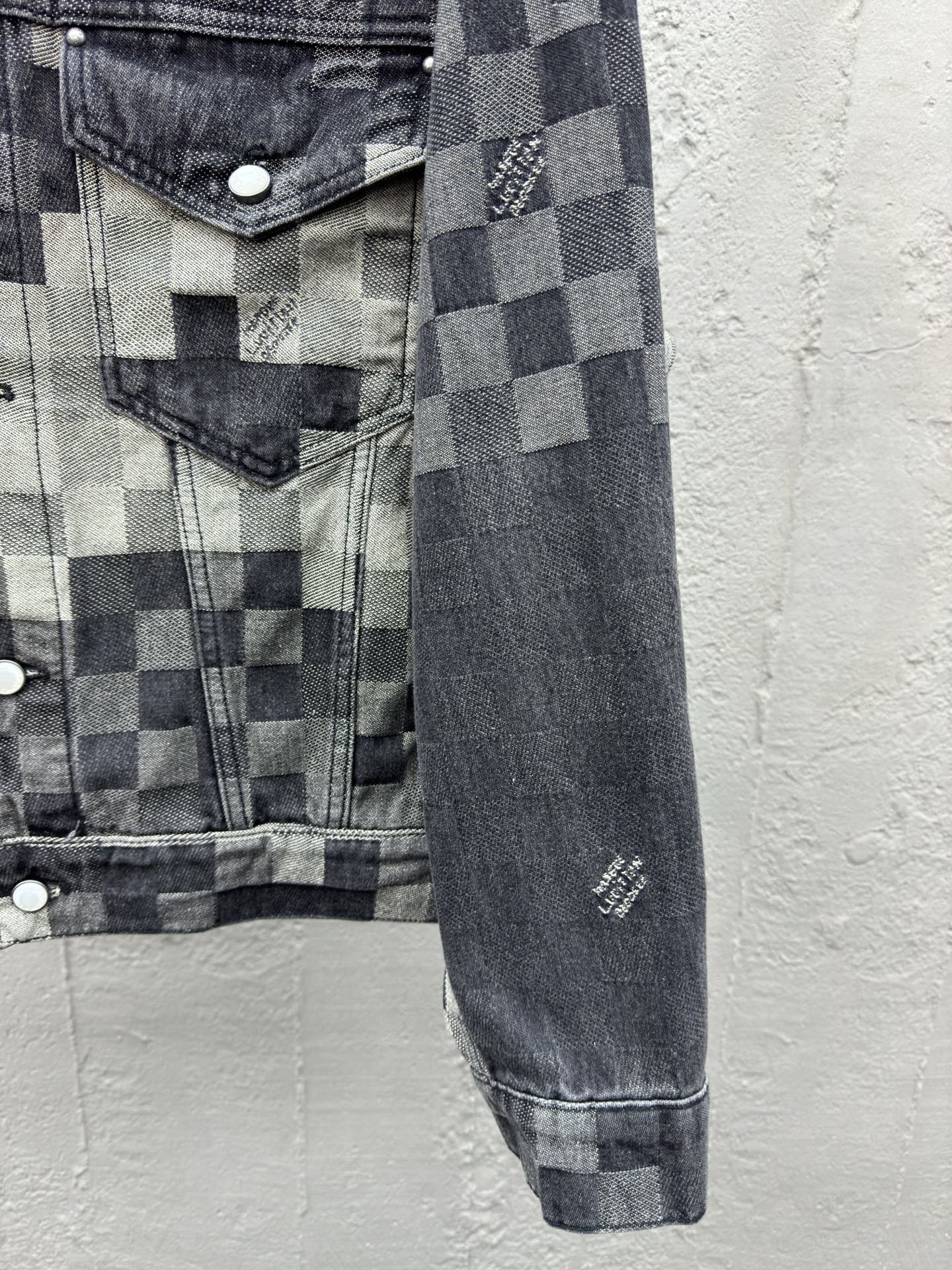 1V 2025FW Tessellated Mosaic Denim Jacket