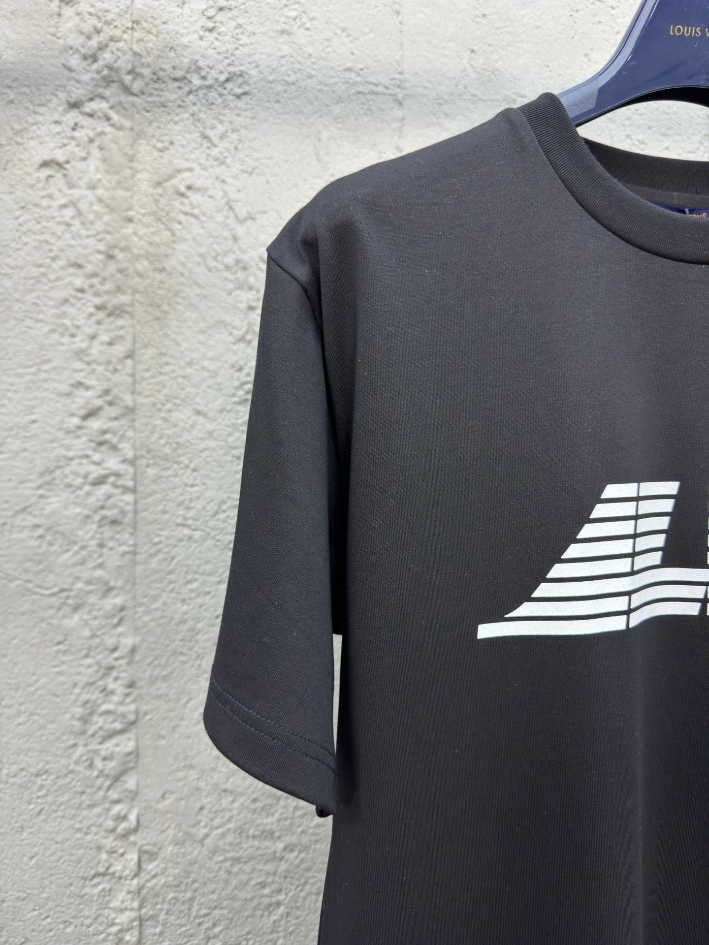 1V 2025SS Compass Print T-Shirt