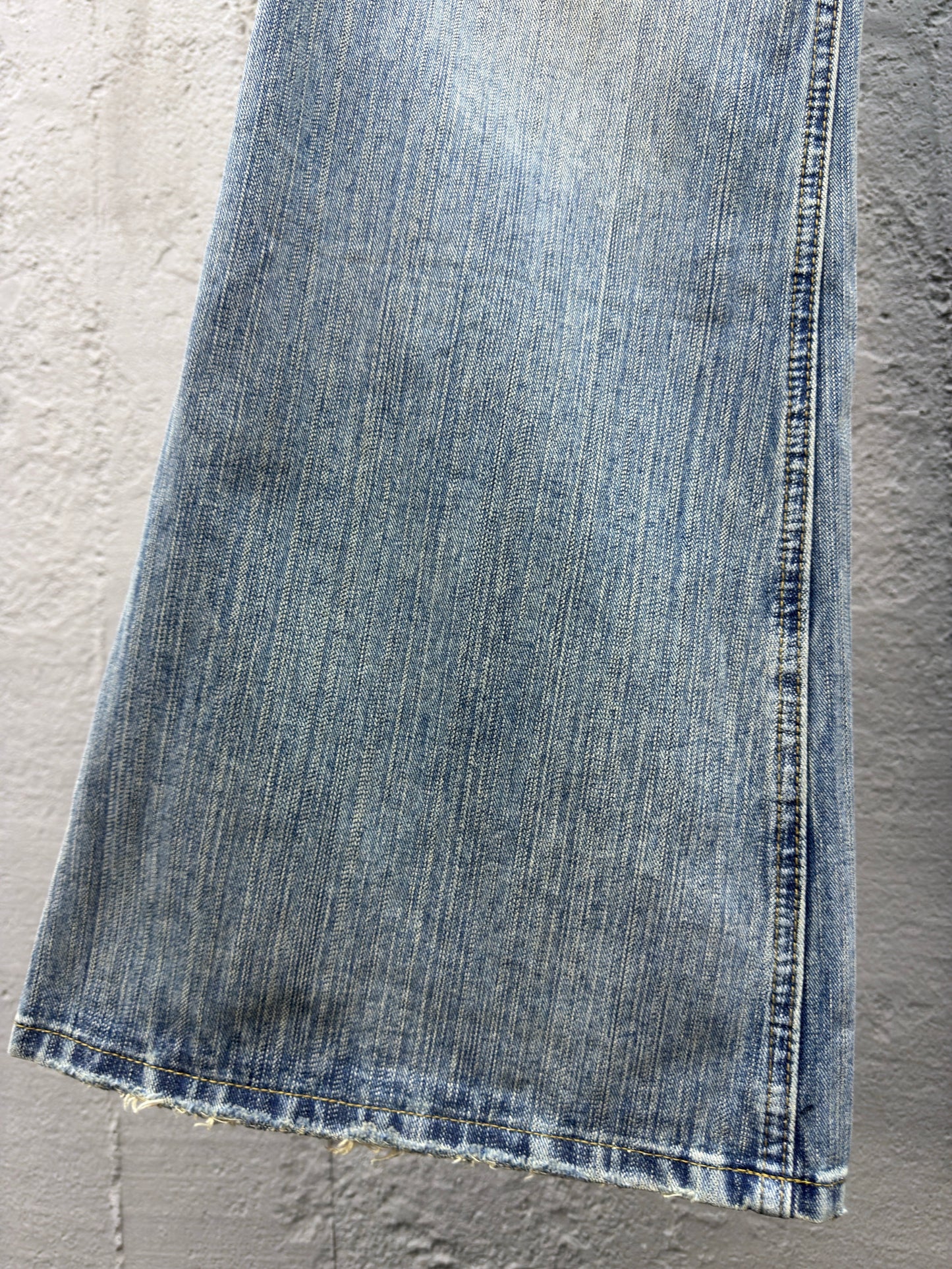 B flared jeans