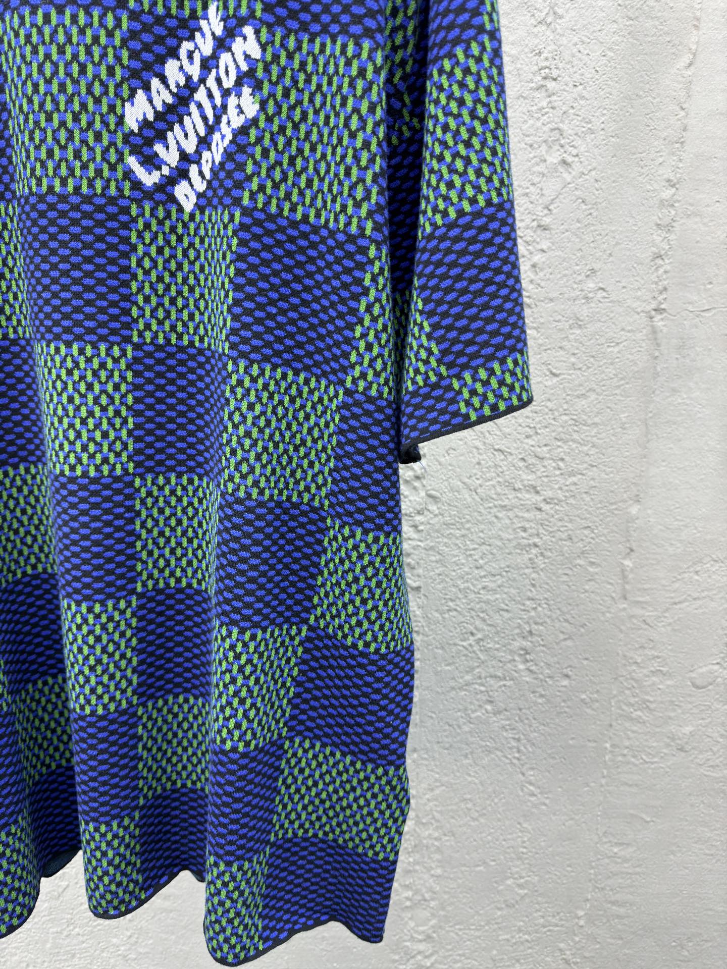 1V 25SS Checkerboard Wool Short Sleeves