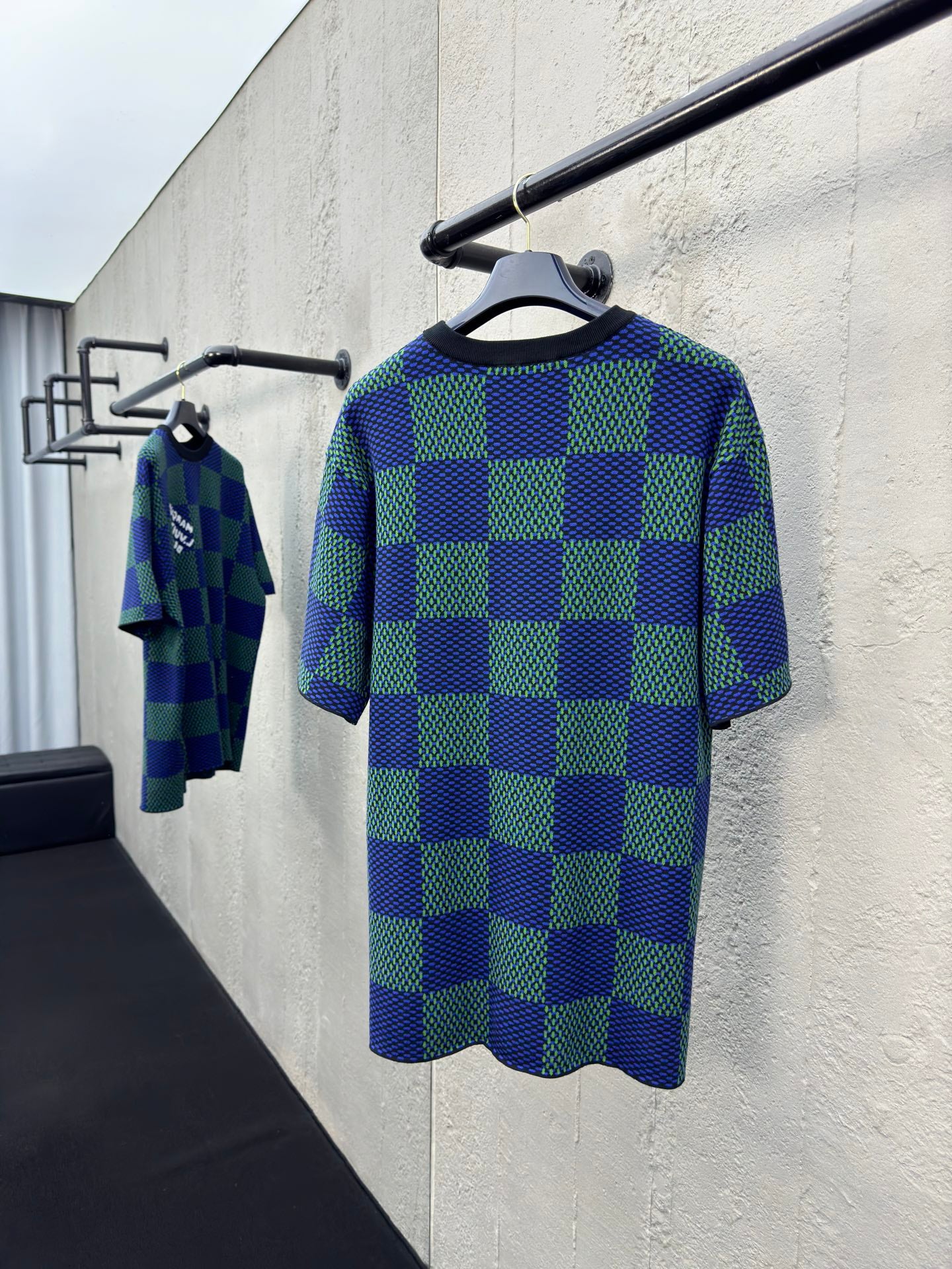 1V 25SS Checkerboard Wool Short Sleeves
