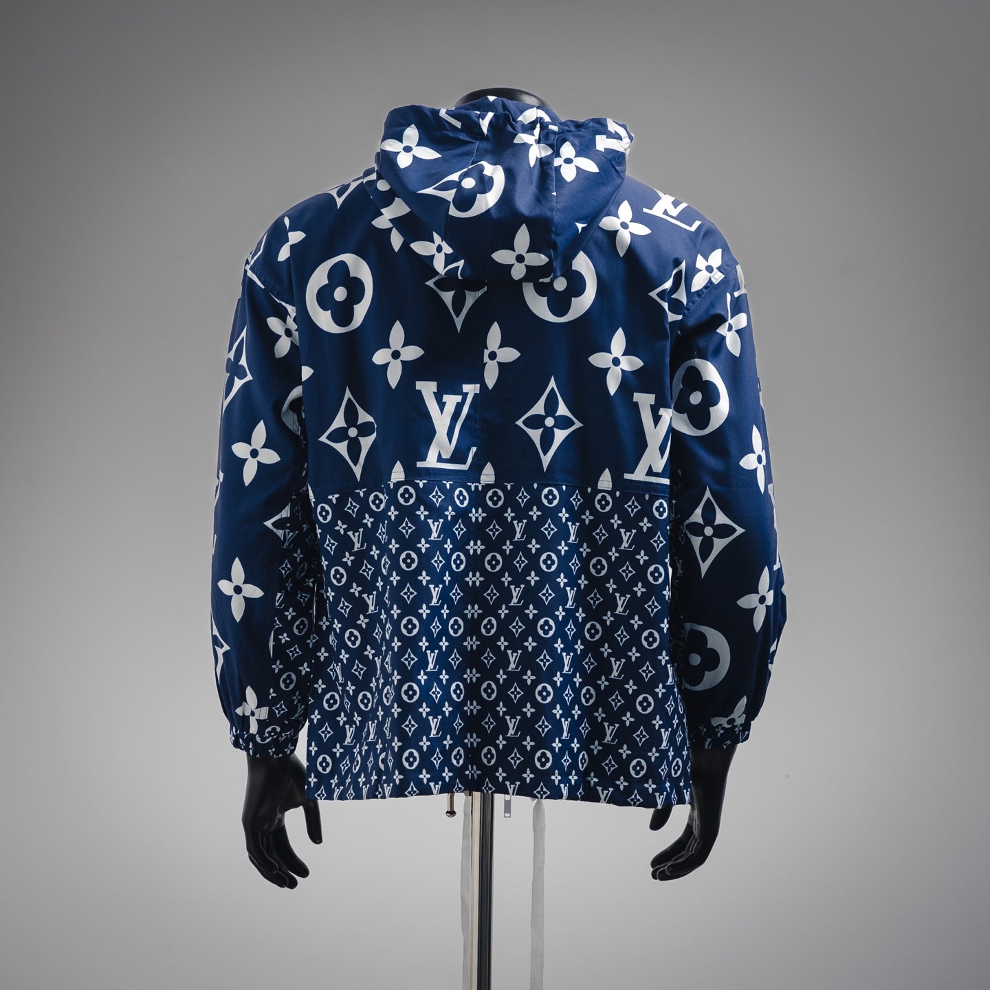 1V Hooded Windbreaker set