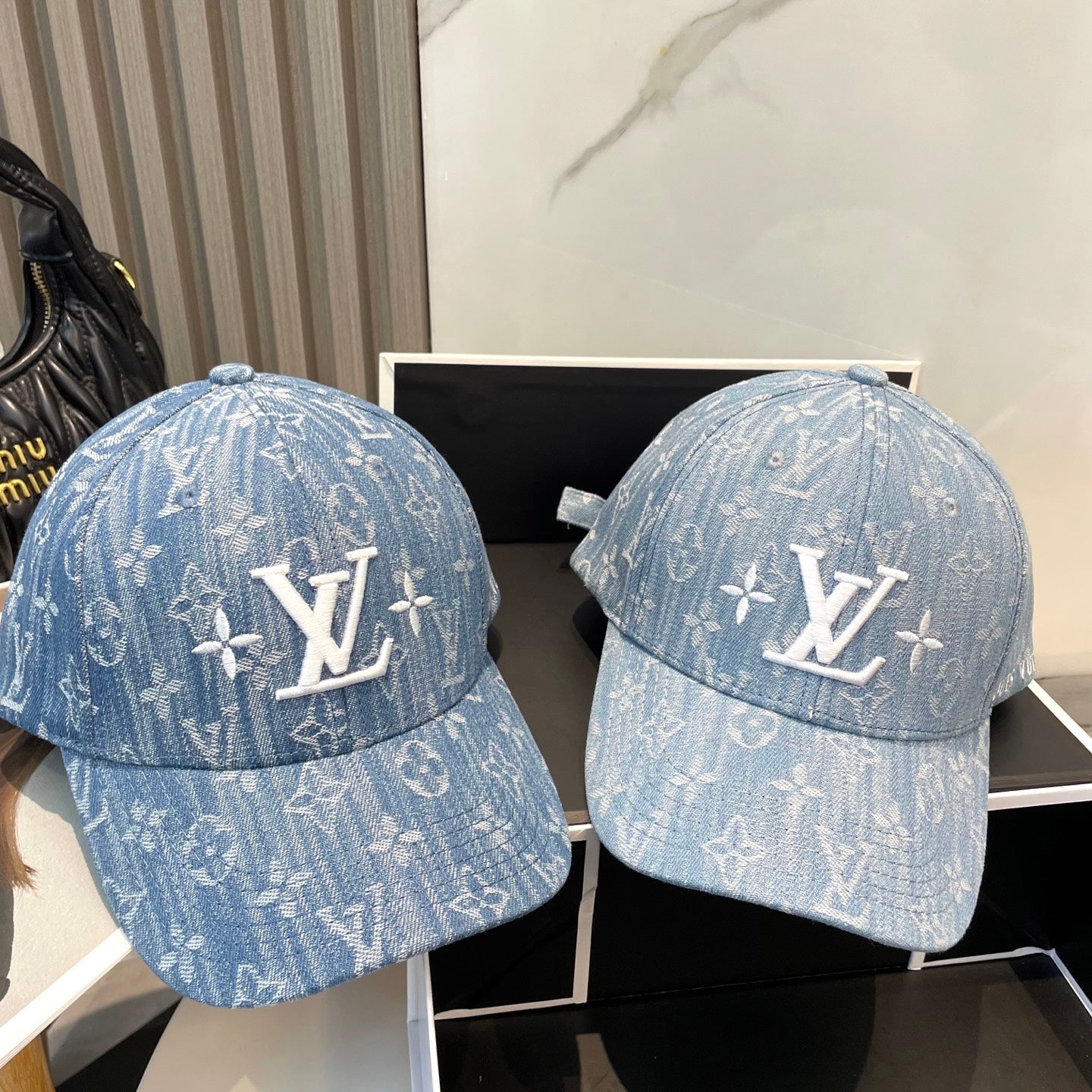 1V Denim Stripes Cap