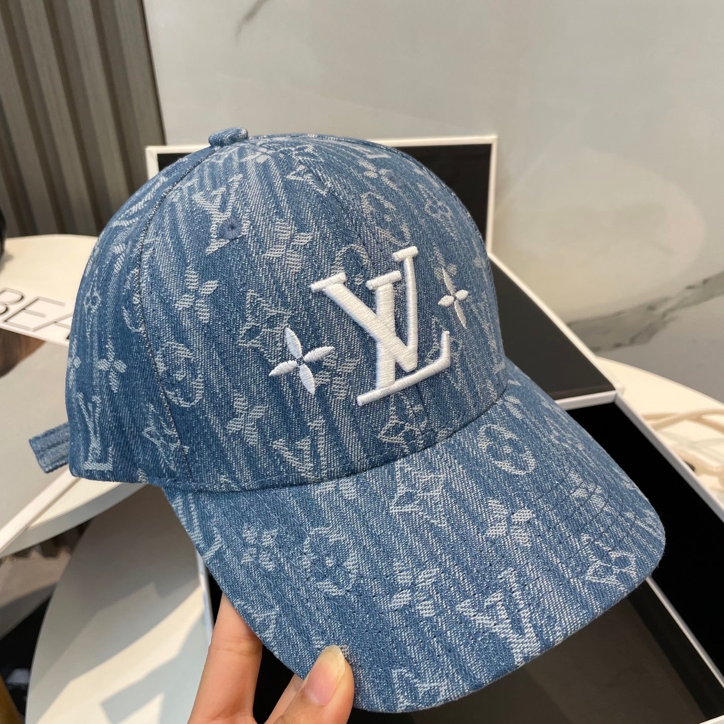1V Denim Stripes Cap