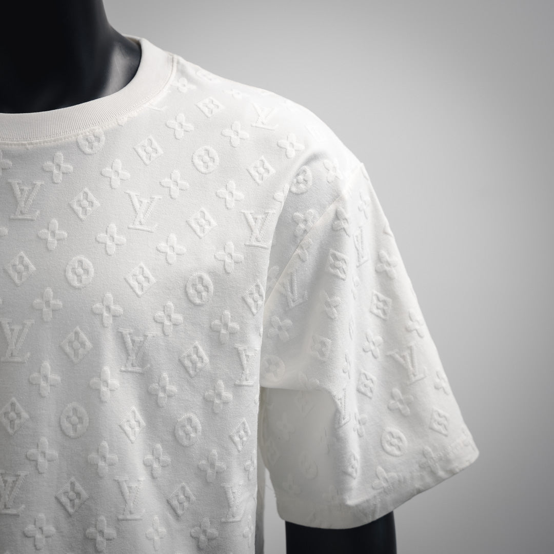 1V 25ss embroidered logo T-shirt