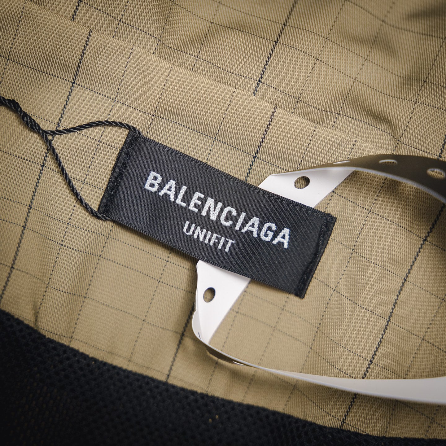 
B Bestickter Stehkragen-Halb-Reißverschluss-Plaid-Jacke