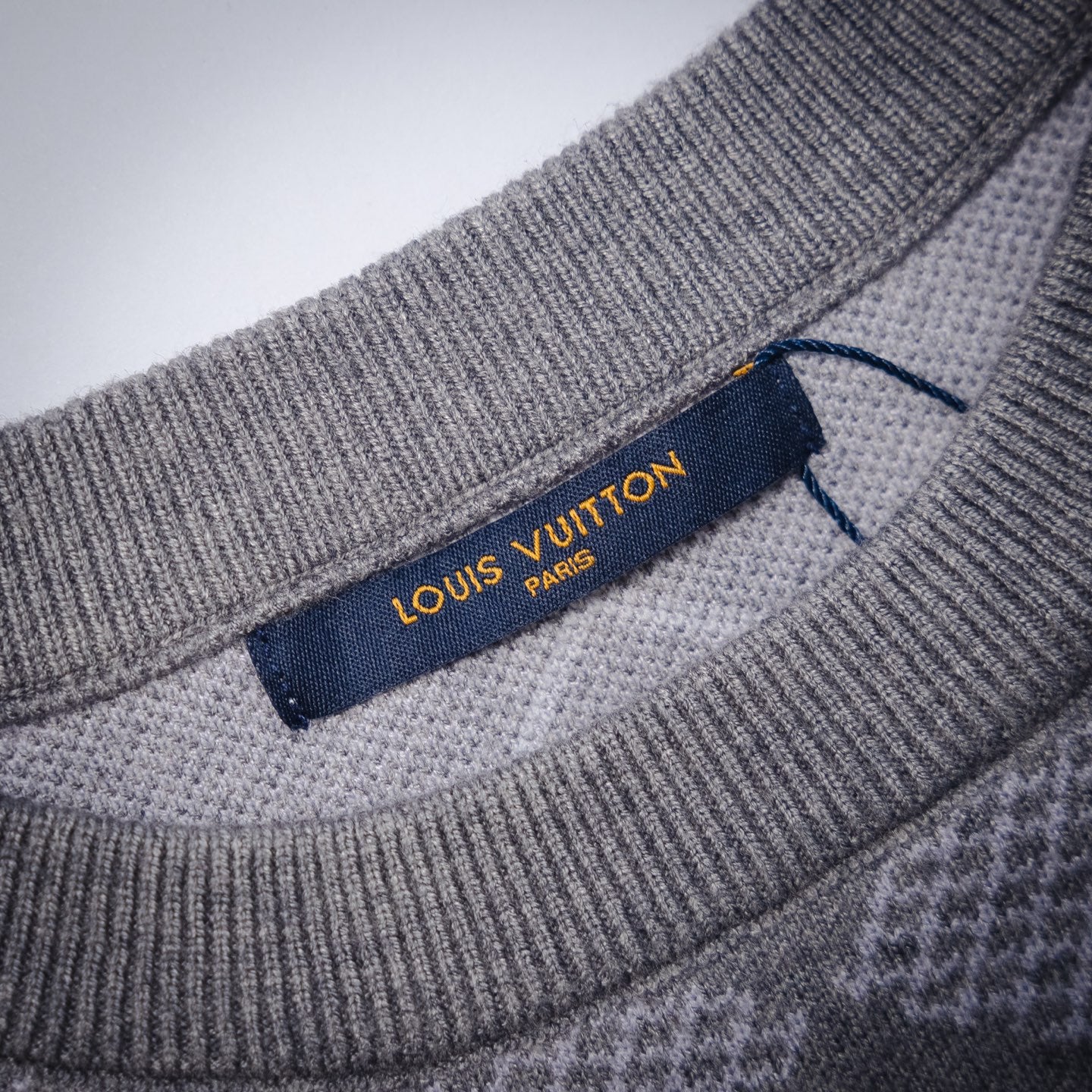 1V 2024FW Diamond Check Cashmere Sweater
