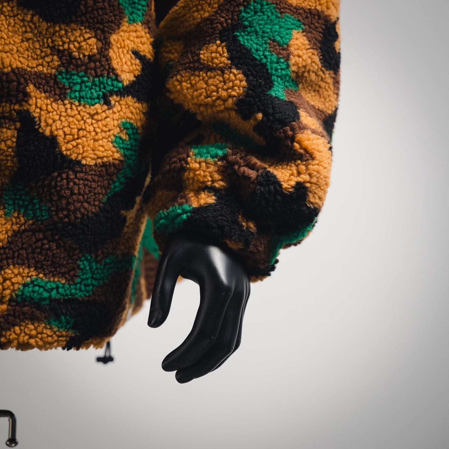 B  Camouflage lamb wool jacket