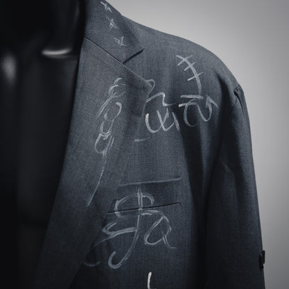 B New graffiti suit