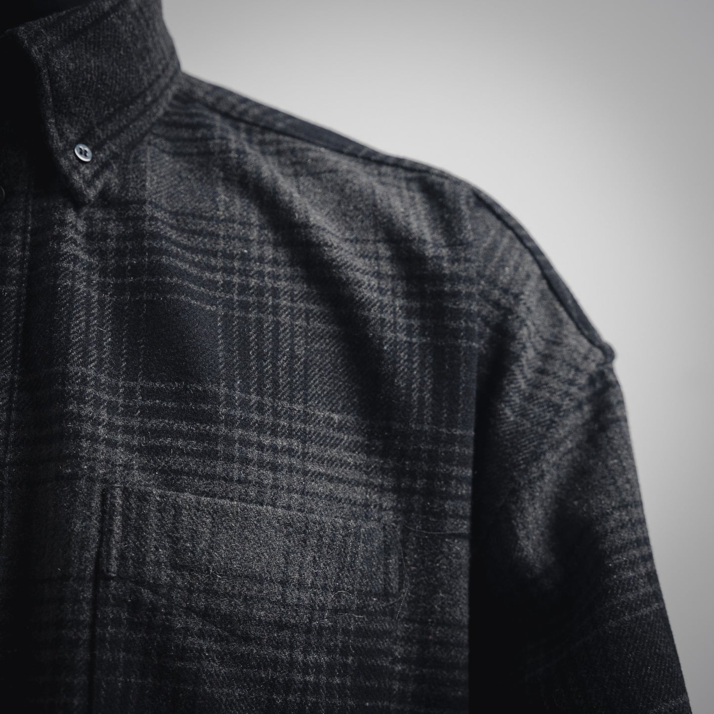 B  Wool blended plaid shirt