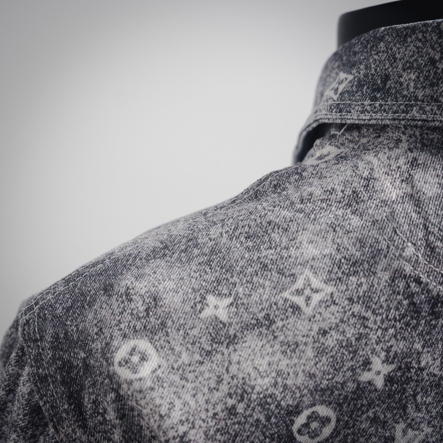 1V Gradient Starry Sky Denim Jacket